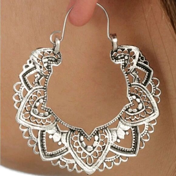 Vintage Antique Silver Dangle Earrings - Picture 5 of 5